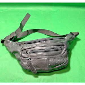 COMPHEALTH Vintage Black Leather Two-Pocket Fanny Pack